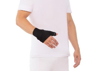 MUÑEQUERA CON DEDO PULGAR BC